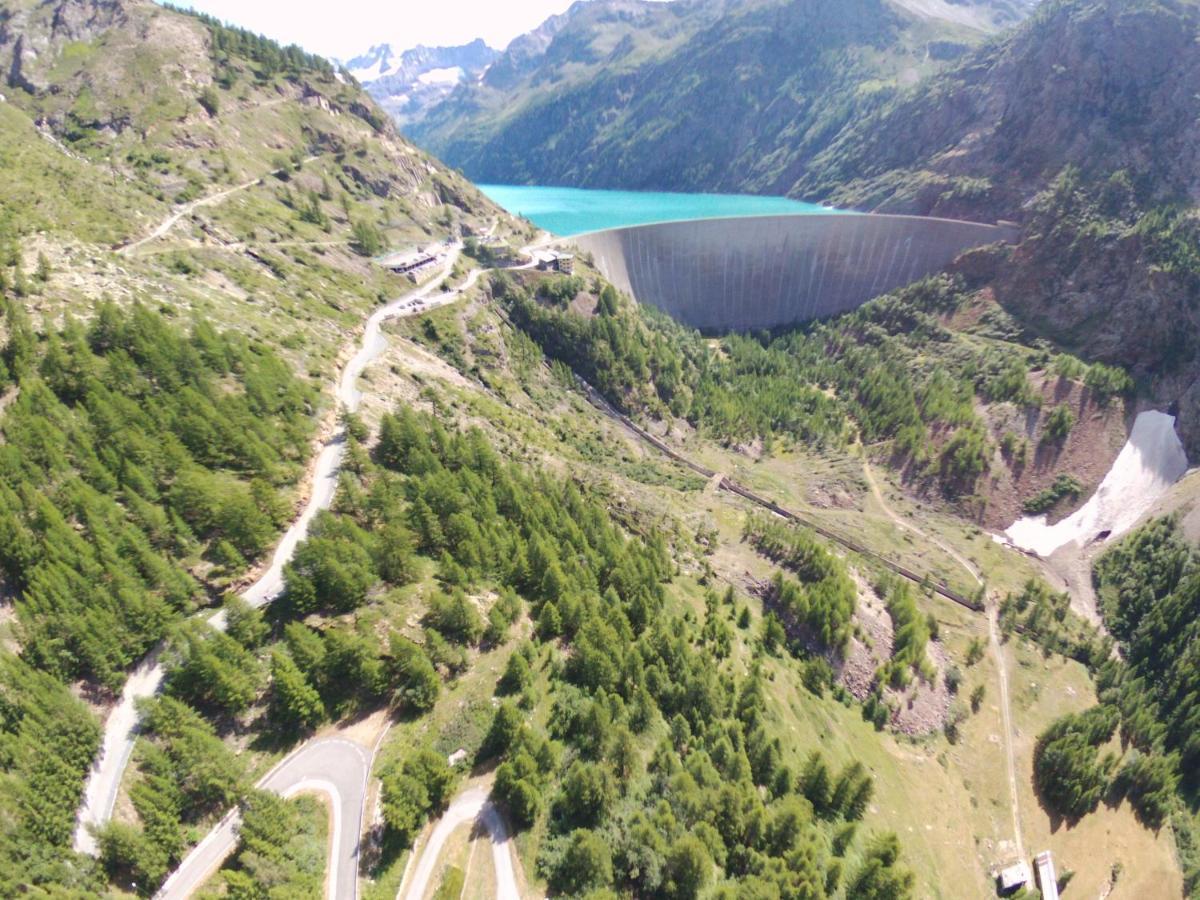 Locanda Lac Place Moulin Bionaz Zewnętrze zdjęcie